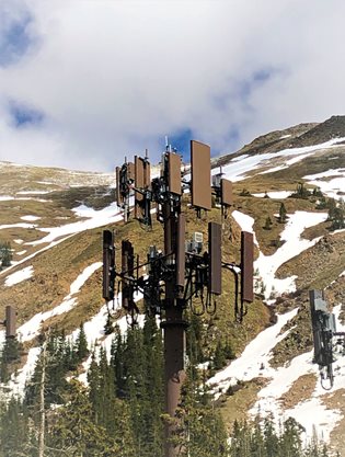 Antenna-installed-at-Eisenhower-Johnson-Tunnel-Colorado-USA.jpg